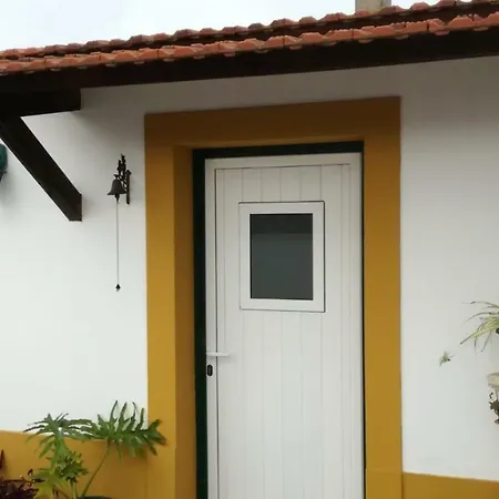 Casa Duas Artes * Alcobaça