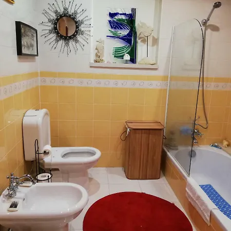 Casa Duas Artes Quarto em Acomodações Particulares Alcobaça